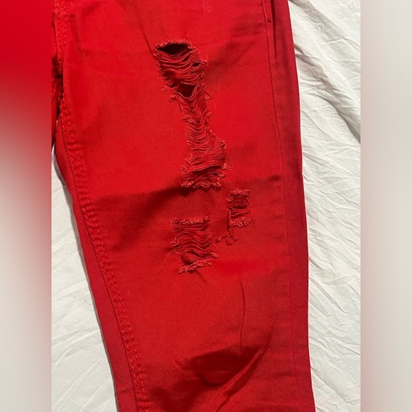 Vanilla Star Women's Red Distressed Cropped Jeans Size 7 - Picture 5 of 16